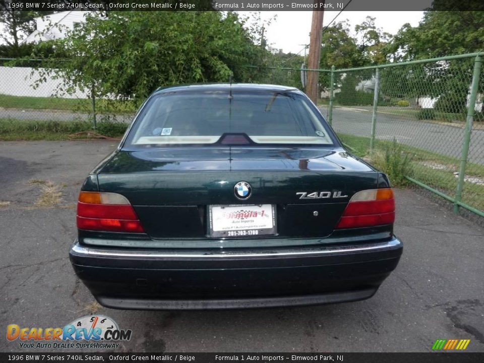 1996 BMW 7 Series 740iL Sedan Oxford Green Metallic / Beige Photo #4