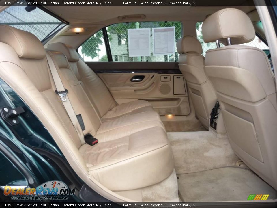 1996 BMW 7 Series 740iL Sedan Oxford Green Metallic / Beige Photo #12