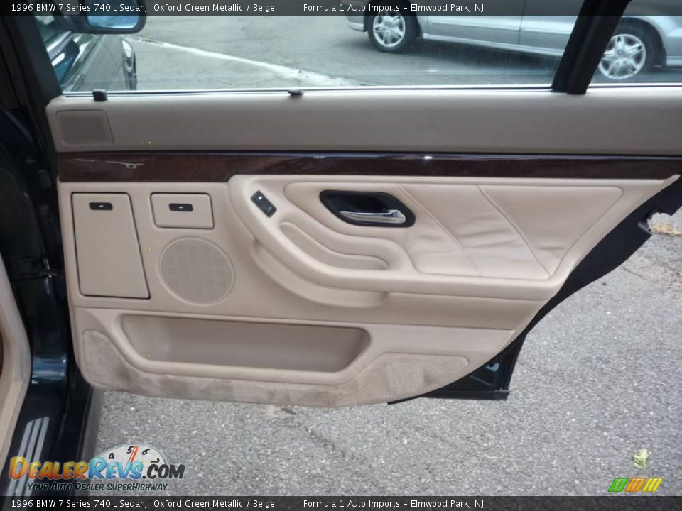 1996 BMW 7 Series 740iL Sedan Oxford Green Metallic / Beige Photo #19