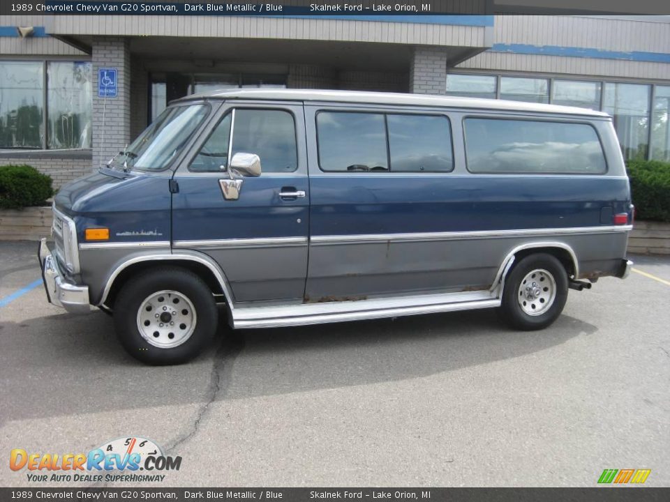 1989 Chevrolet Chevy Van G20 Sportvan Dark Blue Metallic / Blue Photo #1