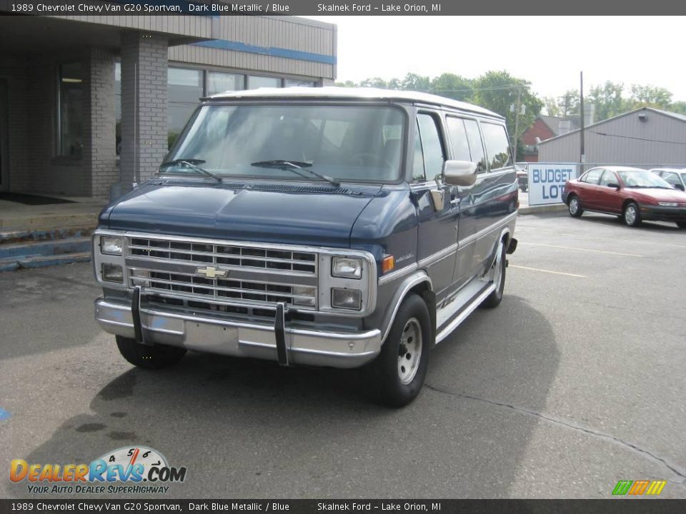 1989 Chevrolet Chevy Van G20 Sportvan Dark Blue Metallic / Blue Photo #3