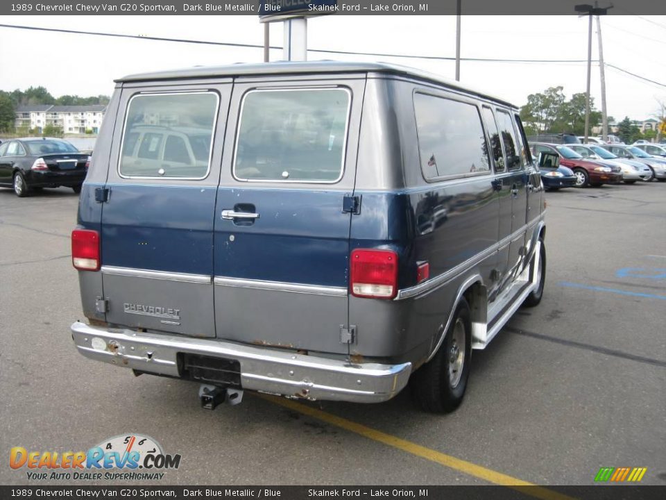 1989 Chevrolet Chevy Van G20 Sportvan Dark Blue Metallic / Blue Photo #9