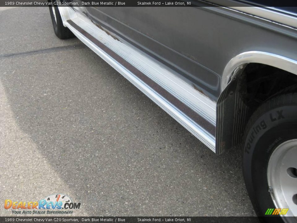 1989 Chevrolet Chevy Van G20 Sportvan Dark Blue Metallic / Blue Photo #15