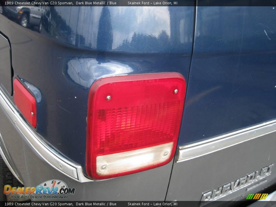 1989 Chevrolet Chevy Van G20 Sportvan Dark Blue Metallic / Blue Photo #16