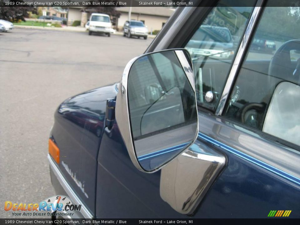 1989 Chevrolet Chevy Van G20 Sportvan Dark Blue Metallic / Blue Photo #20