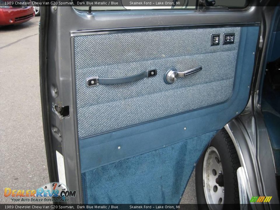 1989 Chevrolet Chevy Van G20 Sportvan Dark Blue Metallic / Blue Photo #23