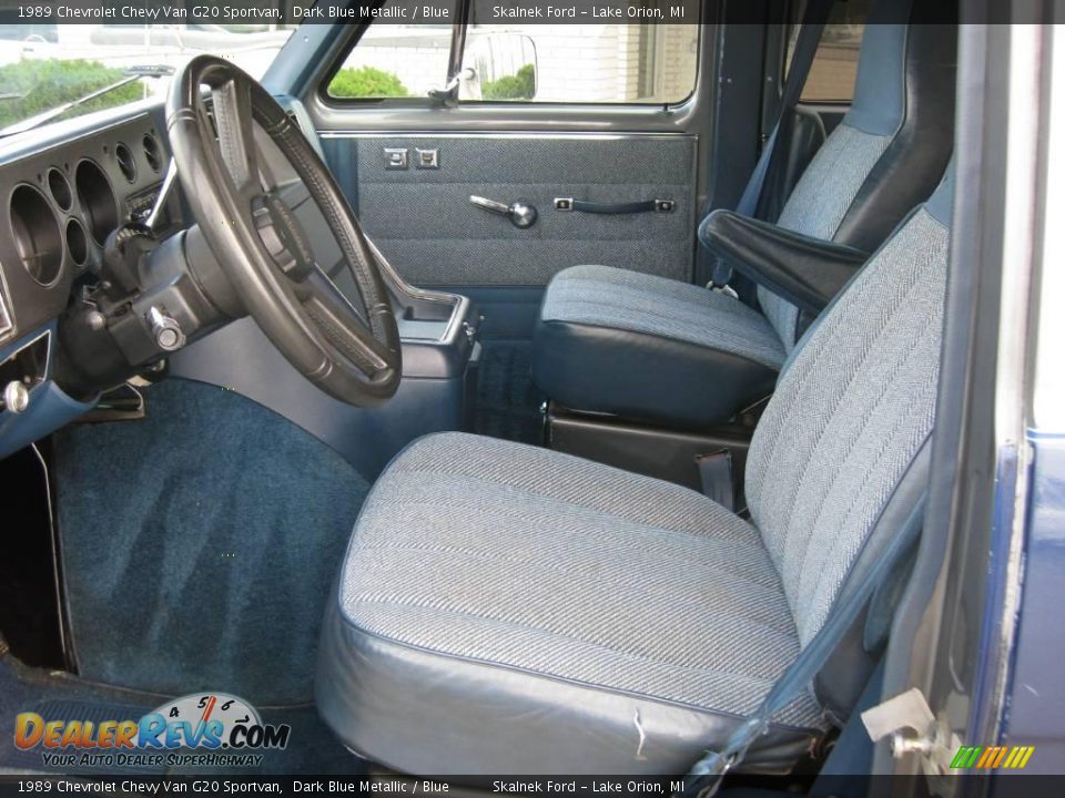 1989 Chevrolet Chevy Van G20 Sportvan Dark Blue Metallic / Blue Photo #24