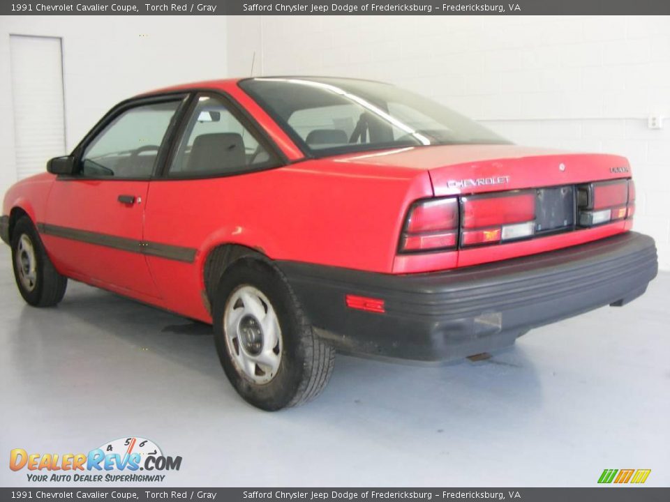 1991 Chevrolet Cavalier Coupe Torch Red / Gray Photo #6