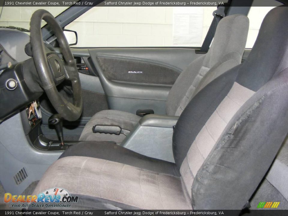 1991 Chevrolet Cavalier Coupe Torch Red / Gray Photo #9