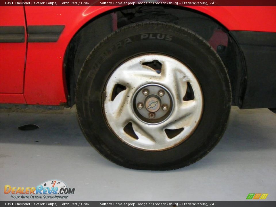 1991 Chevrolet Cavalier Coupe Torch Red / Gray Photo #27