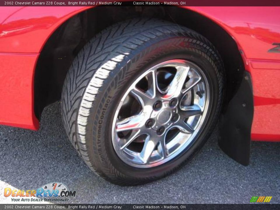 2002 Chevrolet Camaro Z28 Coupe Bright Rally Red / Medium Gray Photo #10