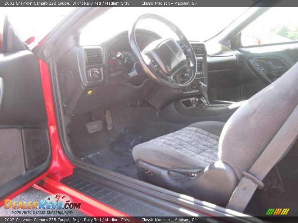 2002 Chevrolet Camaro Z28 Coupe Bright Rally Red / Medium Gray Photo #11