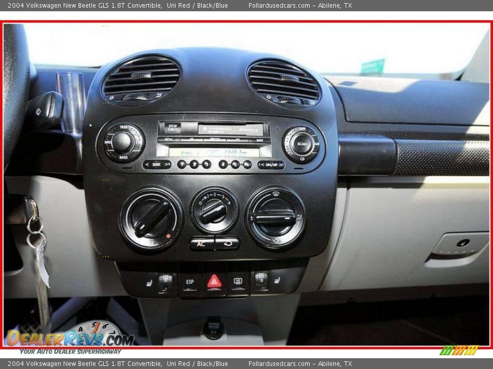 2004 Volkswagen New Beetle GLS 1.8T Convertible Uni Red / Black/Blue Photo #21
