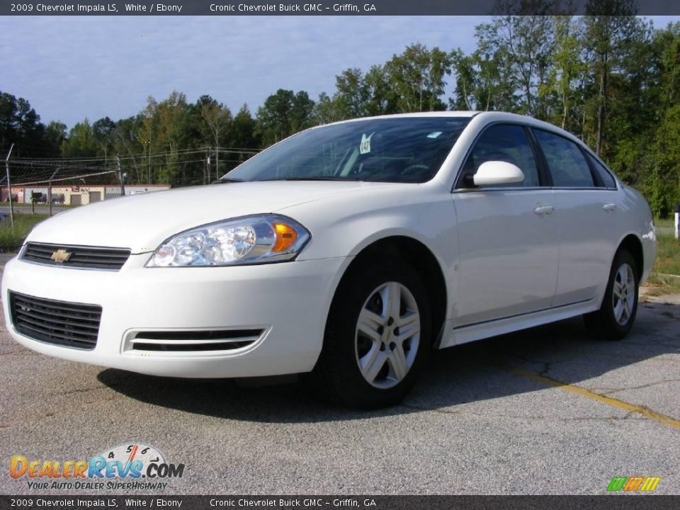 2009 Chevrolet Impala LS White / Ebony Photo #2