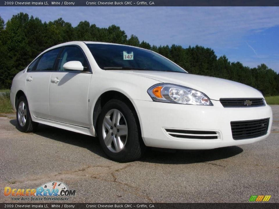 2009 Chevrolet Impala LS White / Ebony Photo #4