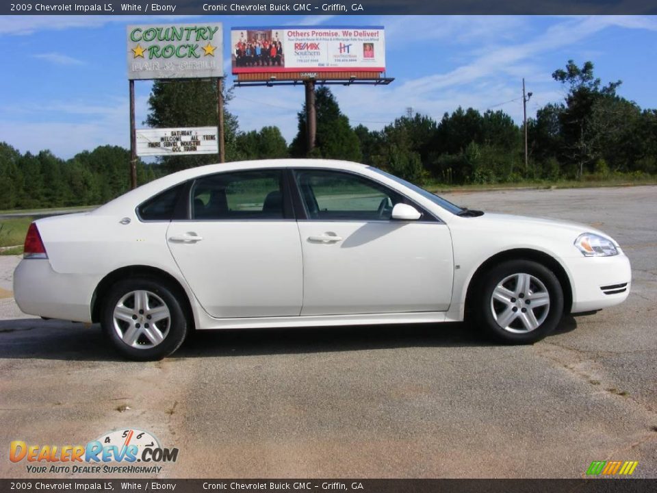 2009 Chevrolet Impala LS White / Ebony Photo #5