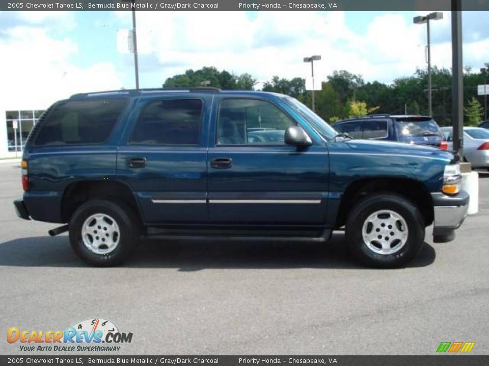2005 Chevrolet Tahoe LS Bermuda Blue Metallic / Gray/Dark Charcoal Photo #5