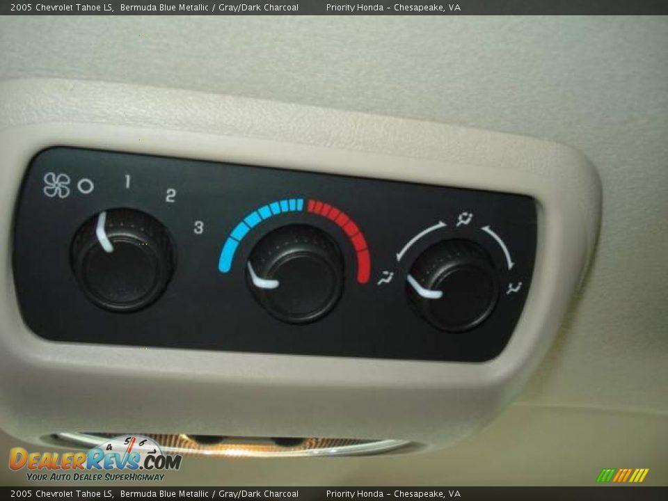 2005 Chevrolet Tahoe LS Bermuda Blue Metallic / Gray/Dark Charcoal Photo #11