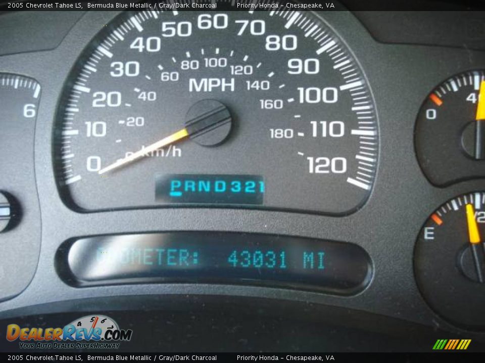 2005 Chevrolet Tahoe LS Bermuda Blue Metallic / Gray/Dark Charcoal Photo #18