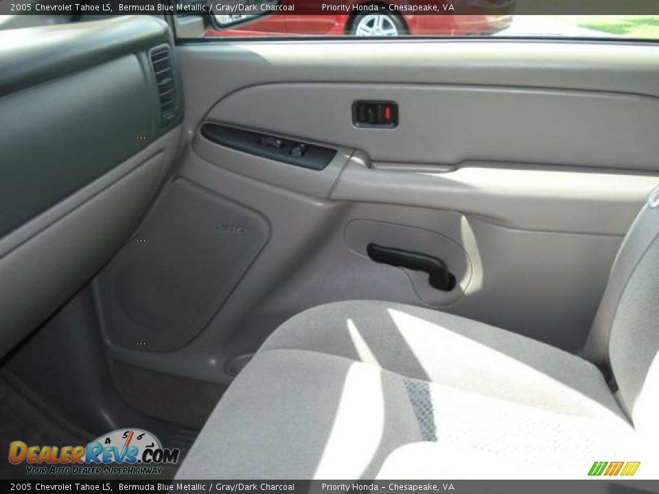 2005 Chevrolet Tahoe LS Bermuda Blue Metallic / Gray/Dark Charcoal Photo #20