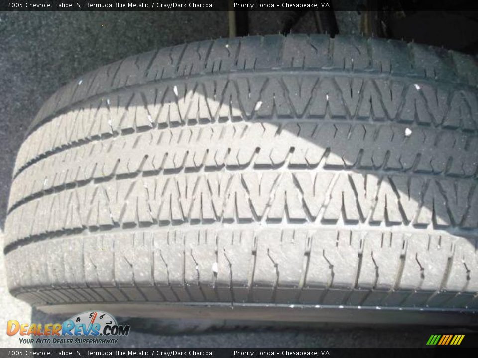 2005 Chevrolet Tahoe LS Bermuda Blue Metallic / Gray/Dark Charcoal Photo #21