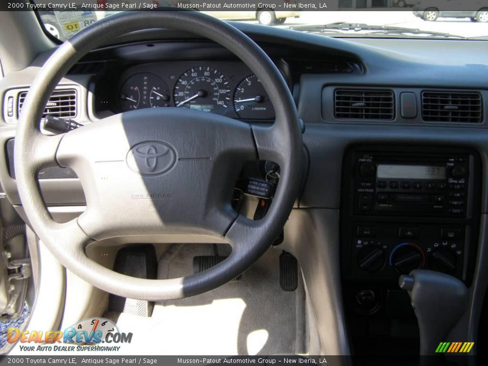 2000 Toyota Camry LE Antique Sage Pearl / Sage Photo #13