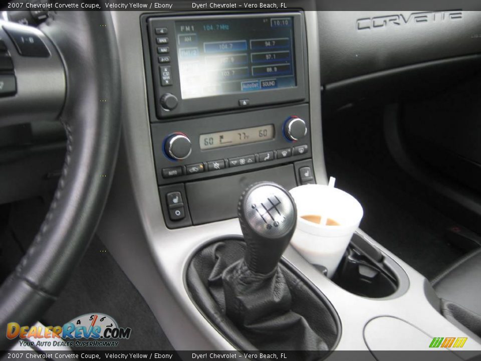 2007 Chevrolet Corvette Coupe Velocity Yellow / Ebony Photo #20