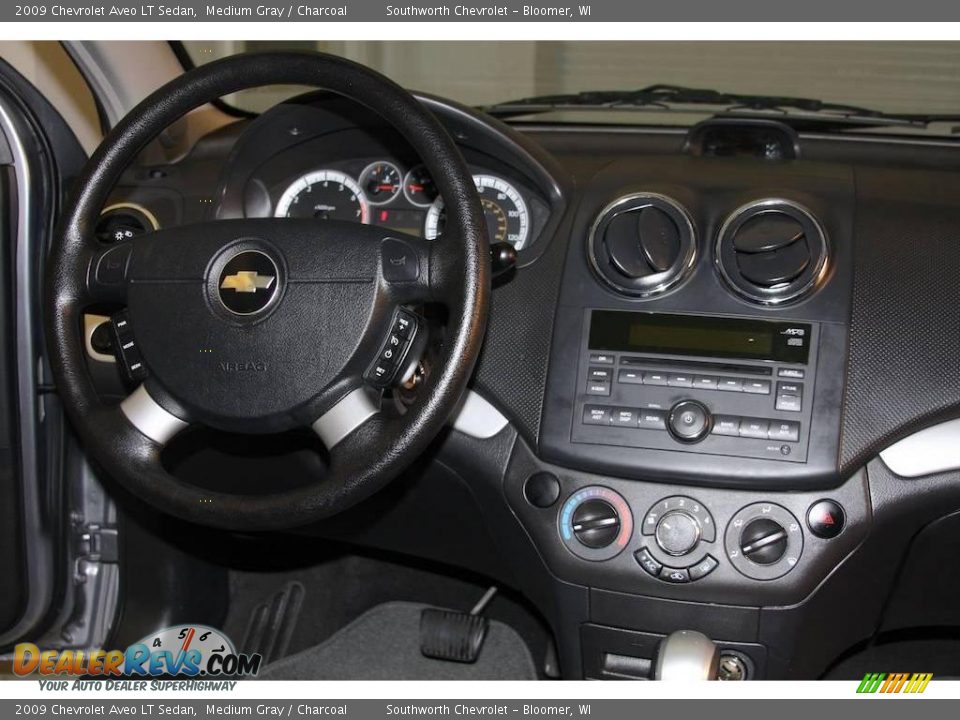 2009 Chevrolet Aveo LT Sedan Medium Gray / Charcoal Photo #6