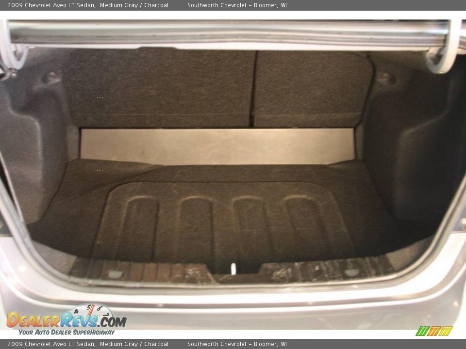 2009 Chevrolet Aveo LT Sedan Medium Gray / Charcoal Photo #8