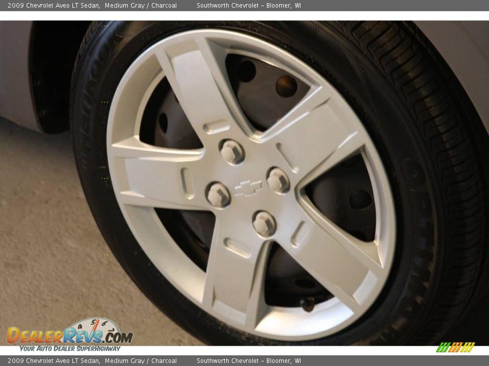 2009 Chevrolet Aveo LT Sedan Medium Gray / Charcoal Photo #9