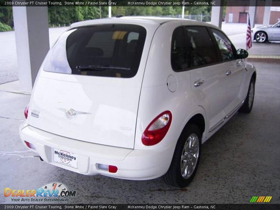 2009 Chrysler PT Cruiser Touring Stone White / Pastel Slate Gray Photo #4