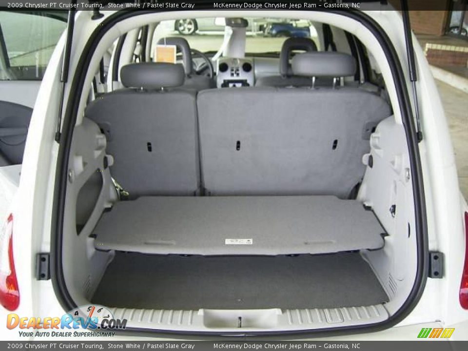 2009 Chrysler PT Cruiser Touring Stone White / Pastel Slate Gray Photo #10