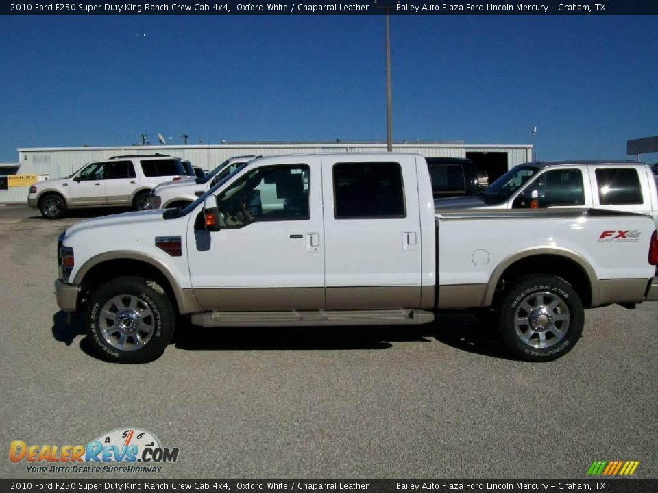 2010 Ford F250 Super Duty King Ranch Crew Cab 4x4 Oxford White / Chaparral Leather Photo #2