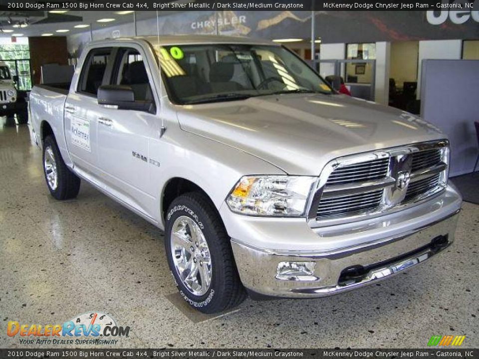2010 Dodge Ram 1500 Big Horn Crew Cab 4x4 Bright Silver Metallic / Dark Slate/Medium Graystone Photo #6