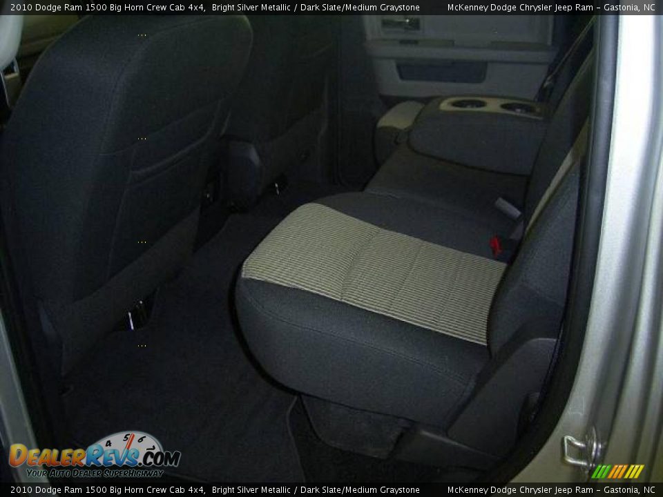 2010 Dodge Ram 1500 Big Horn Crew Cab 4x4 Bright Silver Metallic / Dark Slate/Medium Graystone Photo #9
