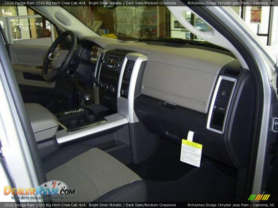 2010 Dodge Ram 1500 Big Horn Crew Cab 4x4 Bright Silver Metallic / Dark Slate/Medium Graystone Photo #12