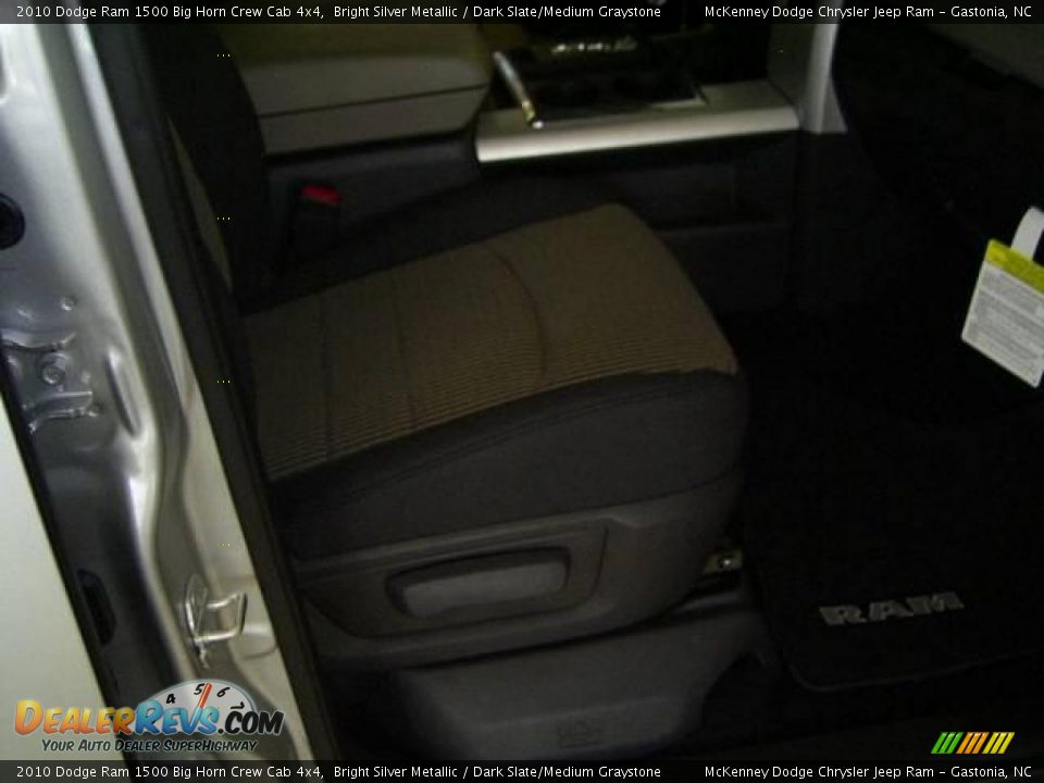 2010 Dodge Ram 1500 Big Horn Crew Cab 4x4 Bright Silver Metallic / Dark Slate/Medium Graystone Photo #14
