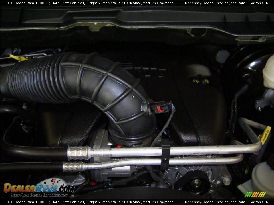 2010 Dodge Ram 1500 Big Horn Crew Cab 4x4 Bright Silver Metallic / Dark Slate/Medium Graystone Photo #22