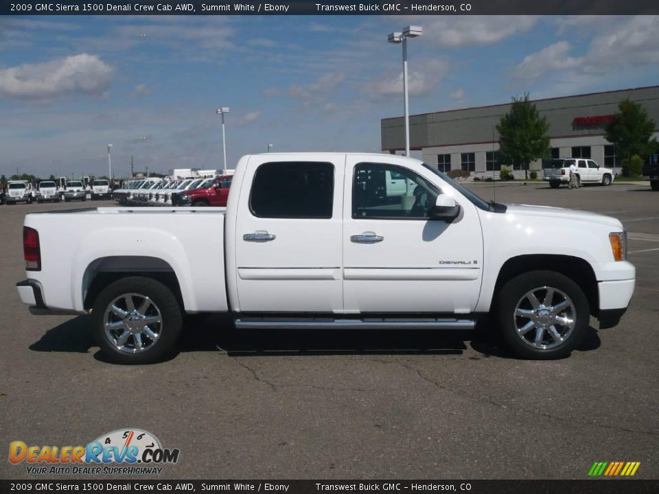 2009 GMC Sierra 1500 Denali Crew Cab AWD Summit White / Ebony Photo #3