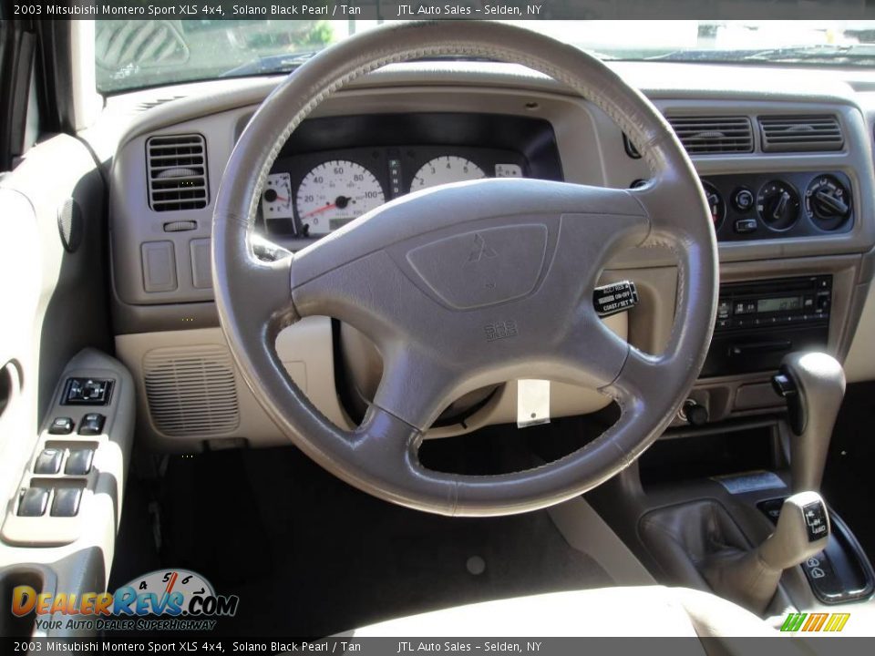 2003 Mitsubishi Montero Sport XLS 4x4 Solano Black Pearl / Tan Photo #11