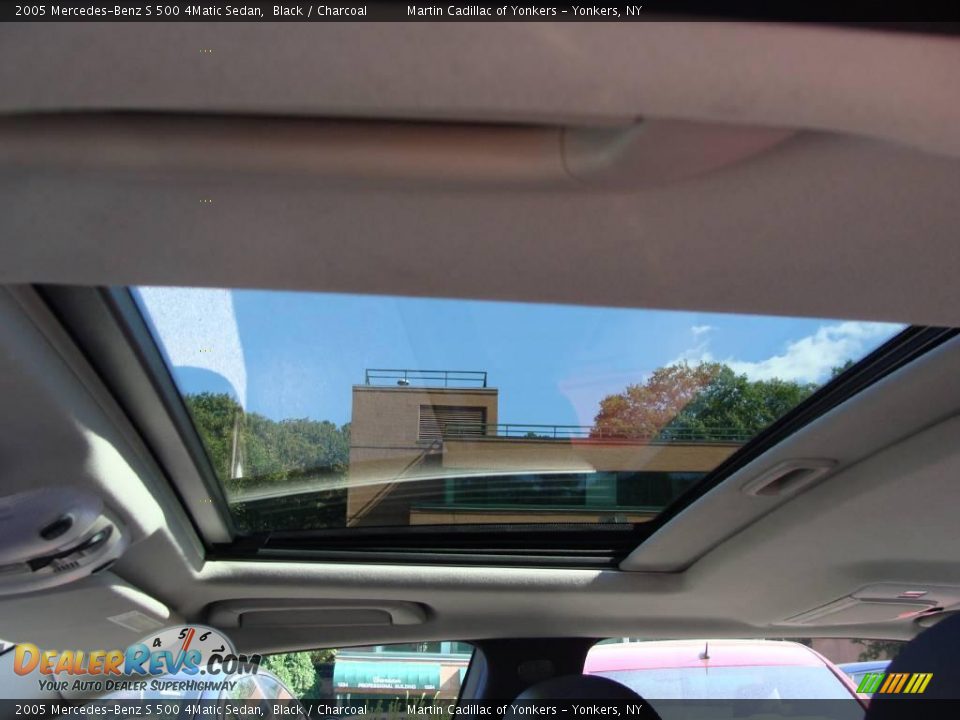 2005 Mercedes-Benz S 500 4Matic Sedan Black / Charcoal Photo #15