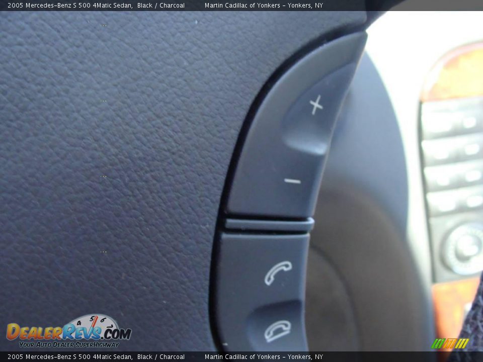 2005 Mercedes-Benz S 500 4Matic Sedan Black / Charcoal Photo #25