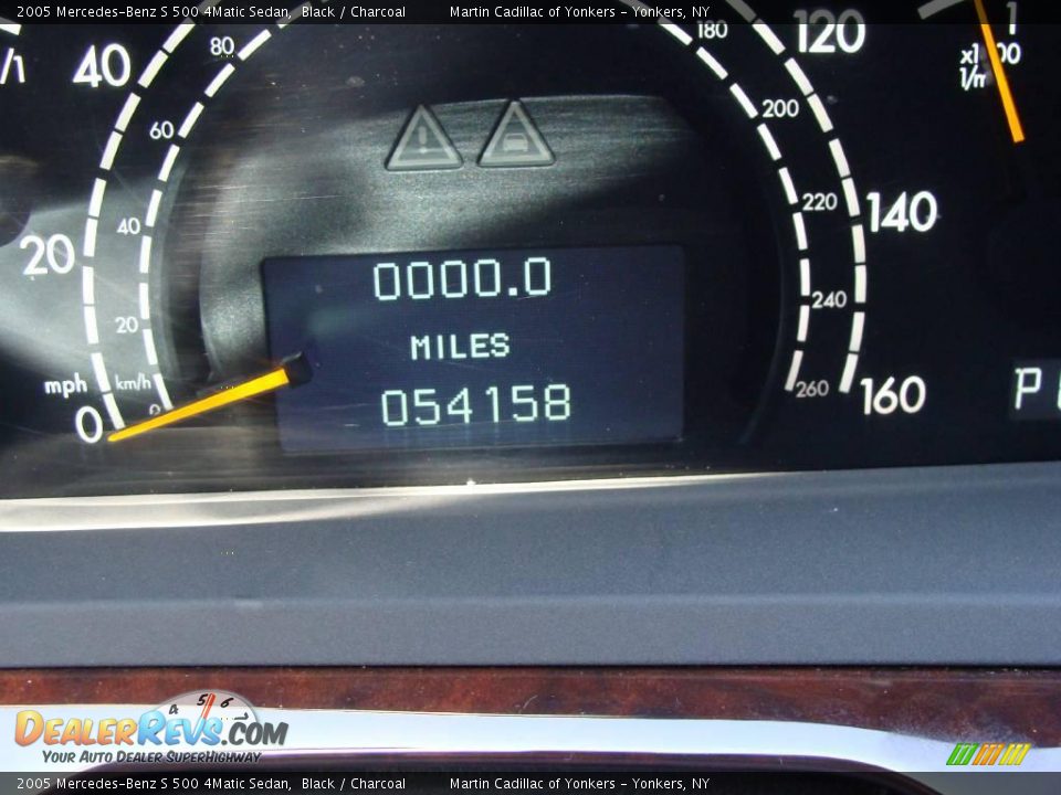 2005 Mercedes-Benz S 500 4Matic Sedan Black / Charcoal Photo #26