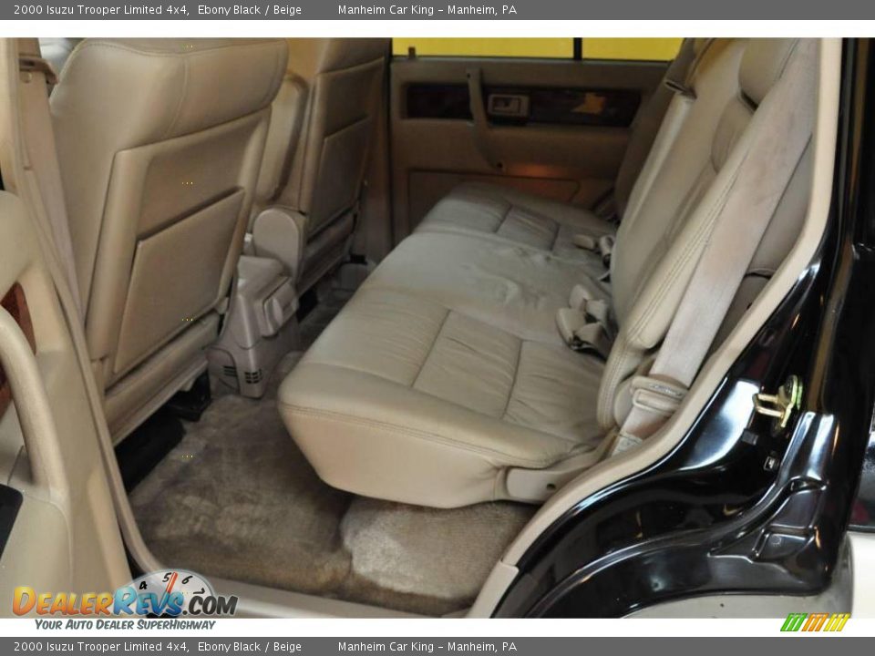 2000 Isuzu Trooper Limited 4x4 Ebony Black / Beige Photo #15