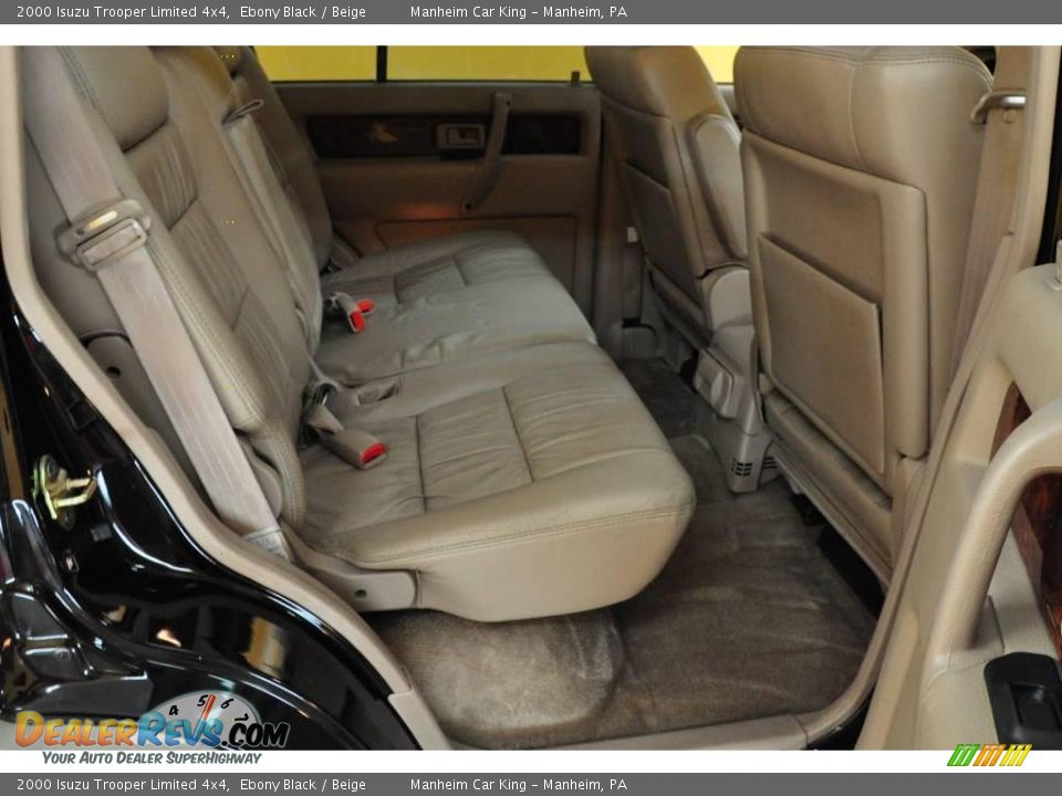 2000 Isuzu Trooper Limited 4x4 Ebony Black / Beige Photo #17