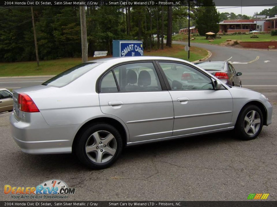 2004 Honda Civic EX Sedan Satin Silver Metallic / Gray Photo #4