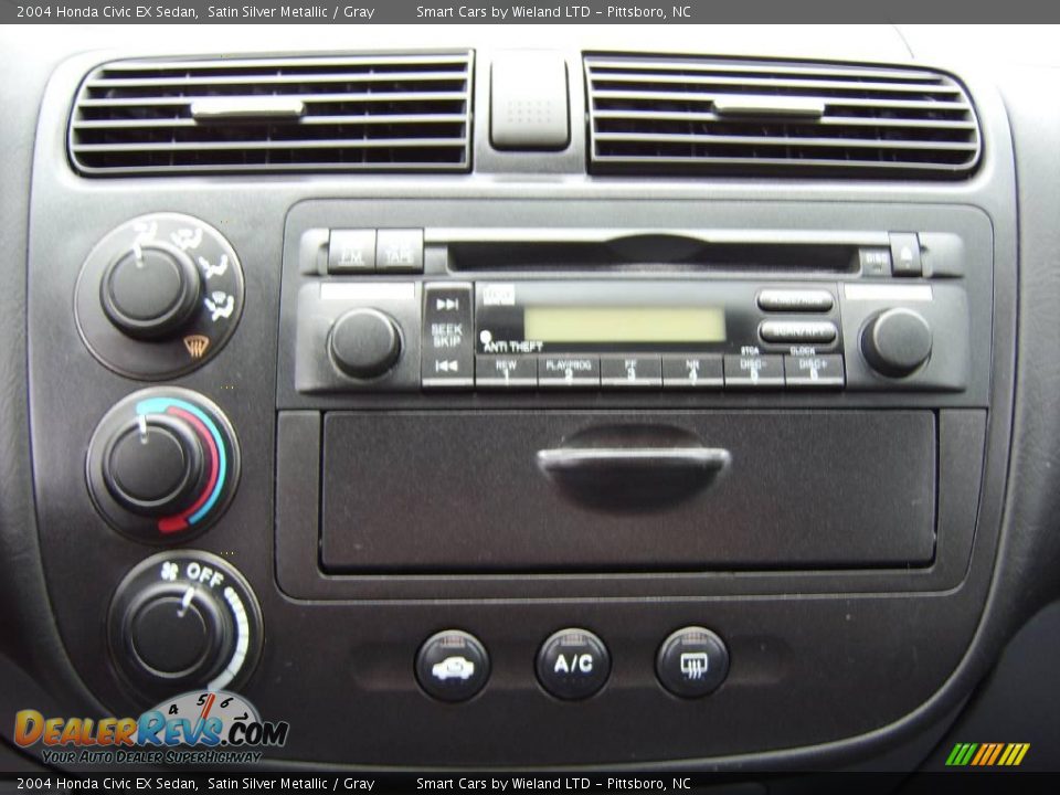2004 Honda Civic EX Sedan Satin Silver Metallic / Gray Photo #20