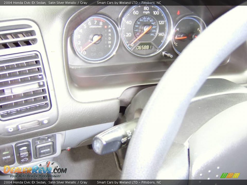 2004 Honda Civic EX Sedan Satin Silver Metallic / Gray Photo #23