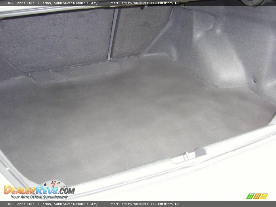 2004 Honda Civic EX Sedan Satin Silver Metallic / Gray Photo #25