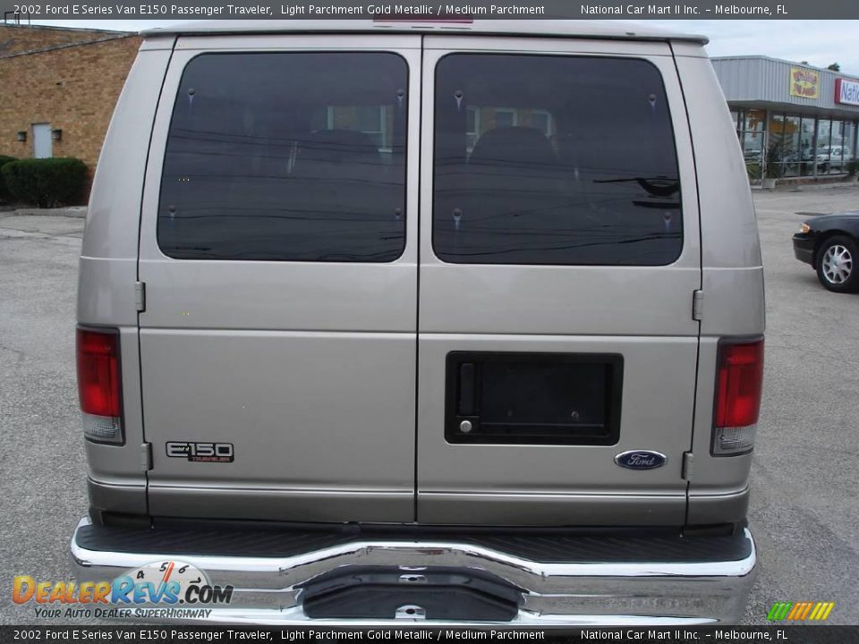 2002 Ford E Series Van E150 Passenger Traveler Light Parchment Gold Metallic / Medium Parchment Photo #7